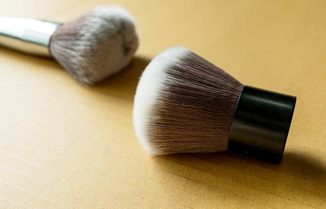 บรอนเซอร์