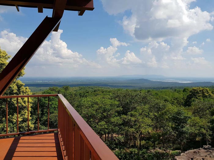 หินช้างสี