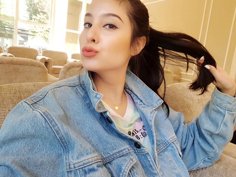 เกรซ กาญจน์เกล้า วอนจบดราม่า กอล์ฟ ขวัญ