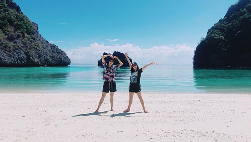 ปลื้มจิตร์ ชาช่า