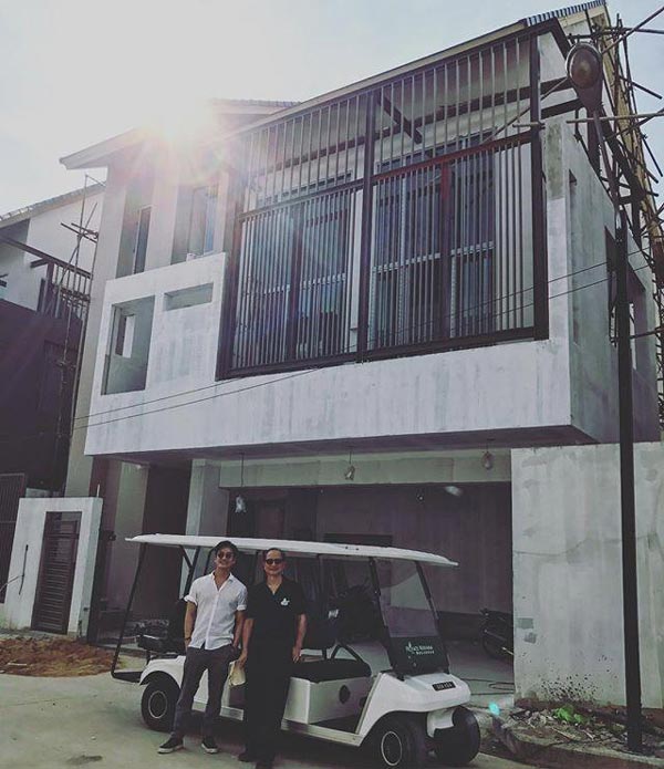 หมอโอ๊ค โอปอล์ อุ้ม น้องอลิน น้องอลัน ย้ายบ้านใหม่