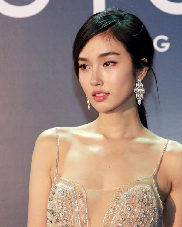 ปอย ตรีชฎา