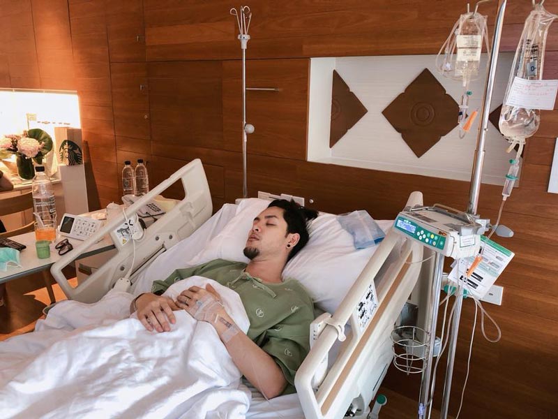 ทอม Room39 ป่วย