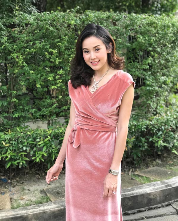 แยม ธมลพรรณ์ ท้อง