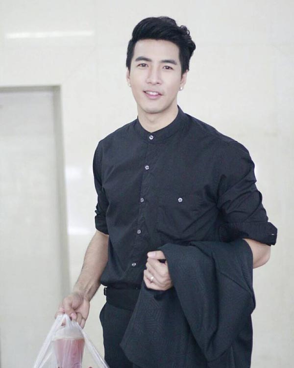 โย่ง อาร์มแชร์