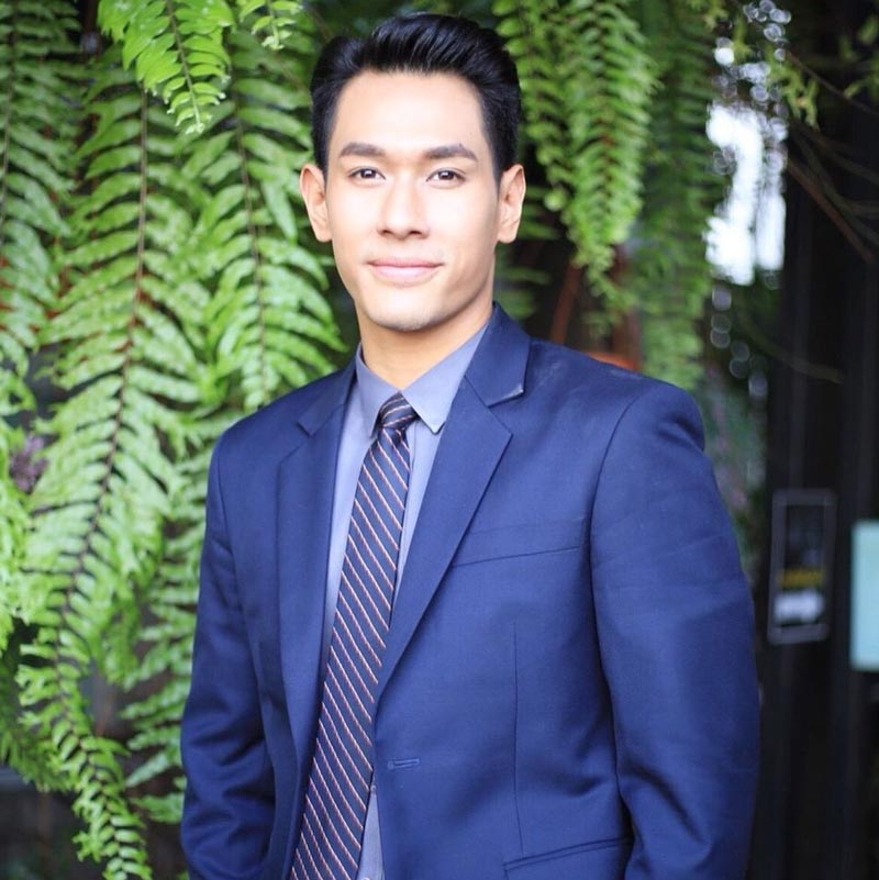 อ๋อม ไหมแพร