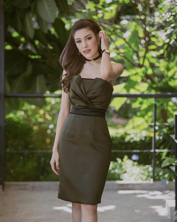 อ๋อม ไหมแพร