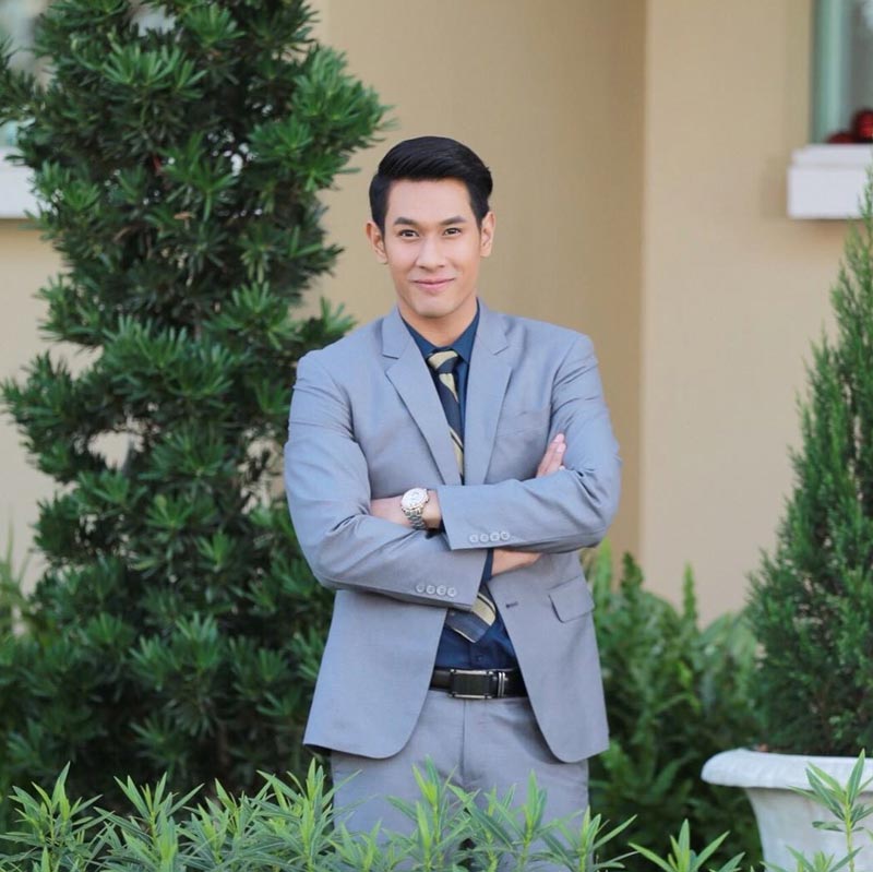 อ๋อม ไหมแพร