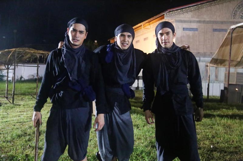 โป๊ป ธนวรรธน์ บุพเพสันนิวาส