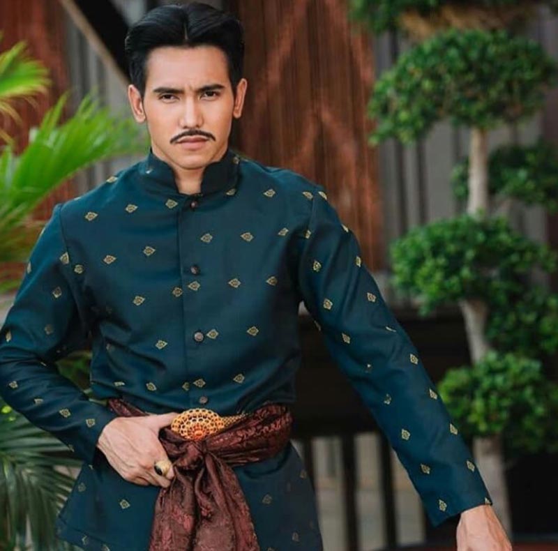 โป๊ป ธนวรรธน์ บุพเพสันนิวาส