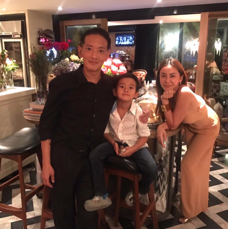 นาเดีย ม.ล.อภิมงคล