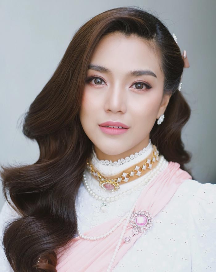 ปราง กัญญ์ณรัณ