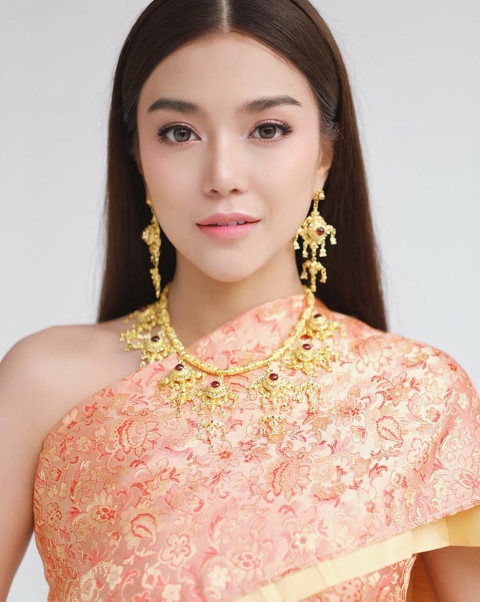 ปราง กัญญ์ณรัณ