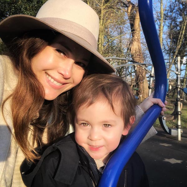 น้องลูก้า ลูก พอลล่า เทเลอร์