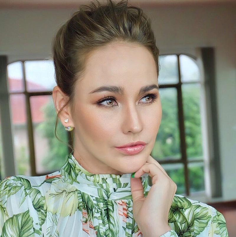 แหม่ม วิชุดา