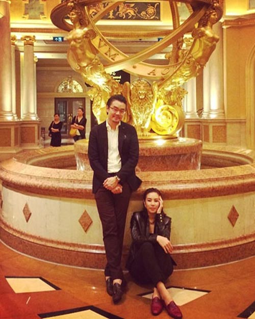 มิว นิษฐา ไฮโซเซนต์