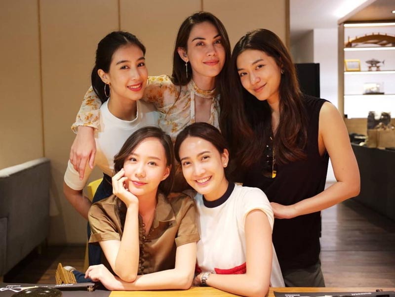 แก๊งเฟอร์บี้ VS แก๊งญาติมิตร