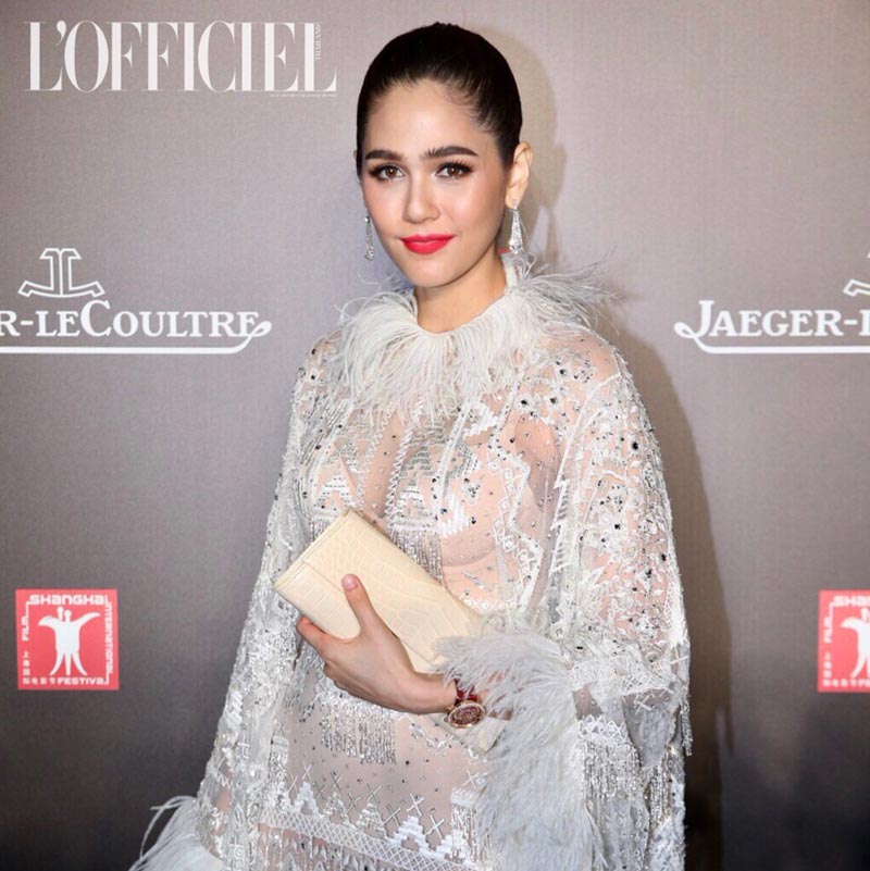 ชมพู่ อารยา