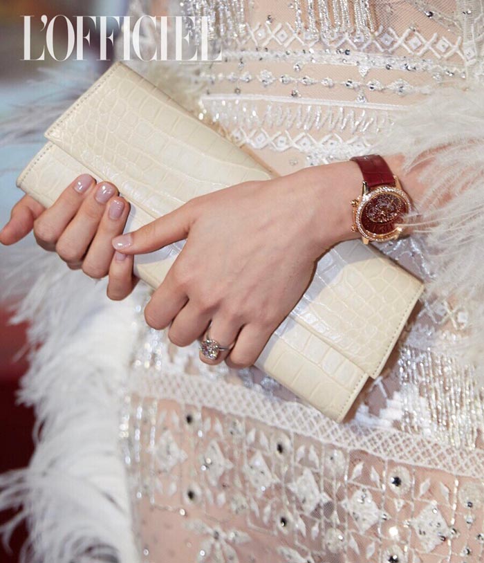 ชมพู่ อารยา