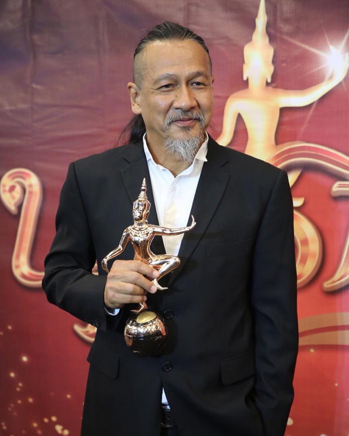 อ๊อฟ พงษ์พัฒน์