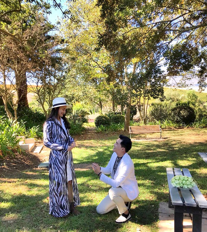 เคลลี่ ธนะพัฒน์ แต่งงาน นาย ชนุชตรา