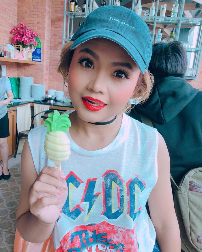 ตั๊กแตน ชลดา