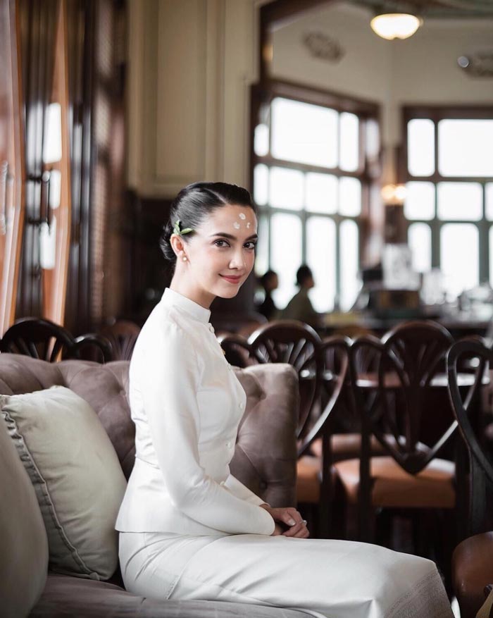 ซาร่า เล็กจ์ เอ็ม สืบสกุล