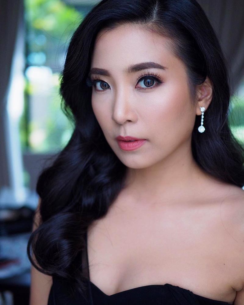 โบว์ สาวิตรี