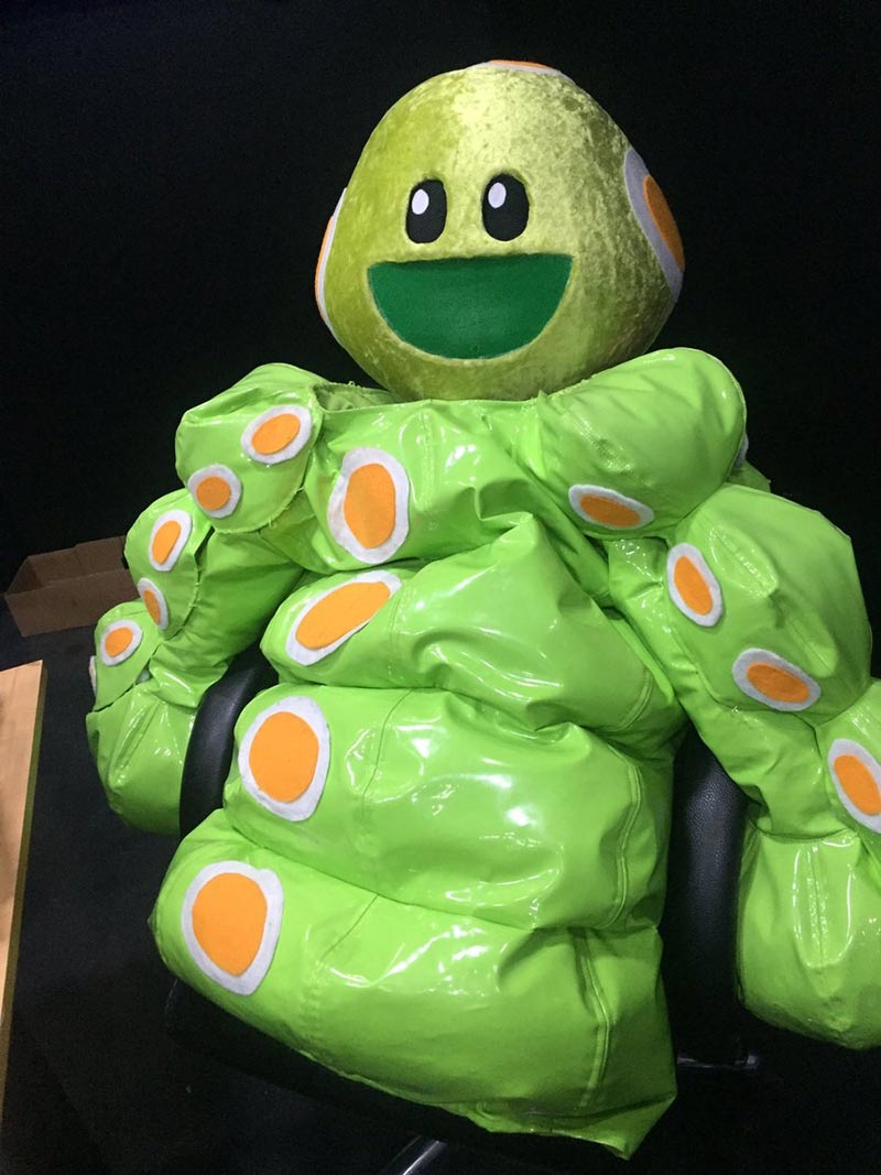 บอย พีชเมกเกอร์ หน้ากากหนอนชาเขียว