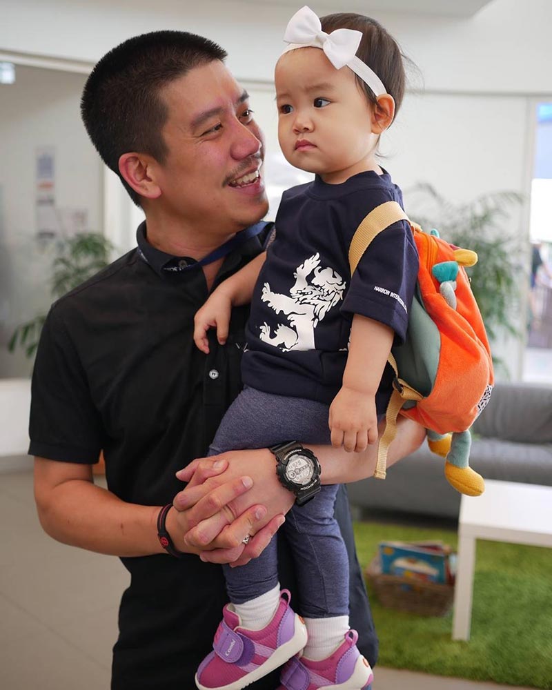 นิหน่า แบงค์