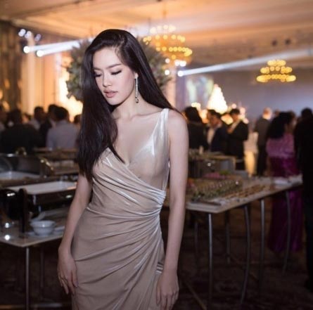 เกรซ กาญจน์เกล้า