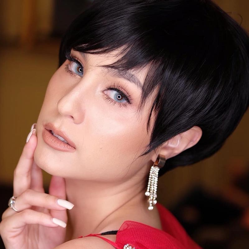 ขวัญ กอล์ฟ