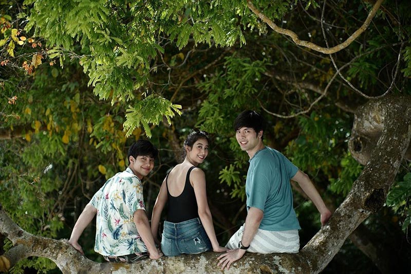 บอม ธนิน