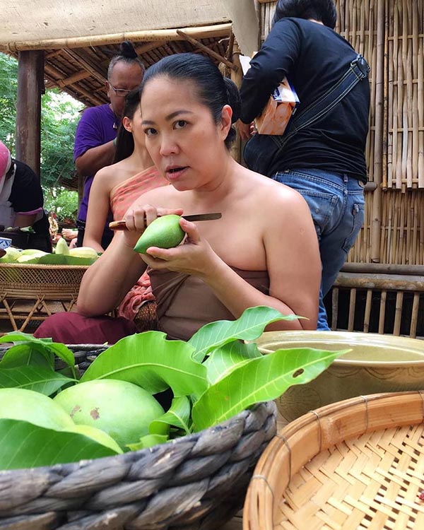 หยา จรรยา บุพเพสันนิวาส