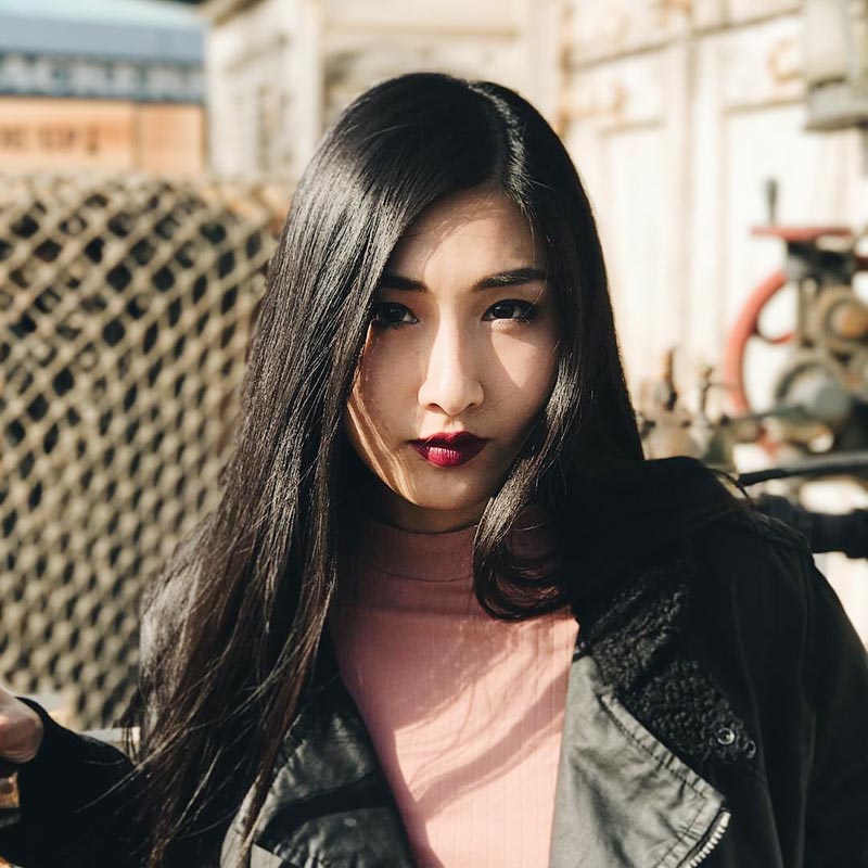 กระติ๊บ ชวัลกร