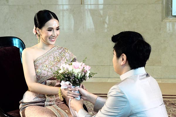 เบนซ์ มณัญญา หมั้น