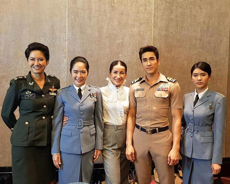 ป๊อป อารียา 