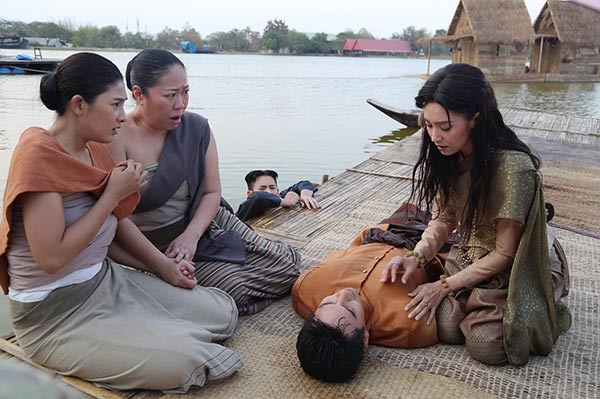 บุพเพสันนิวาส