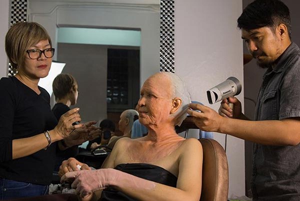 ละครล่า