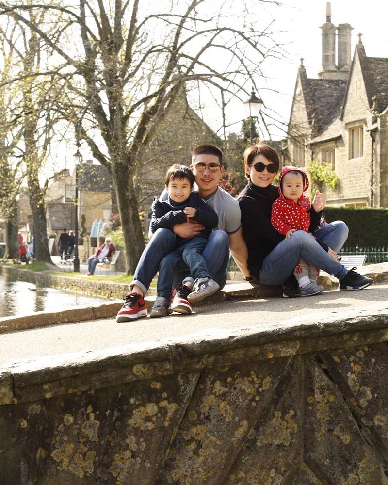 นิหน่า แบงค์