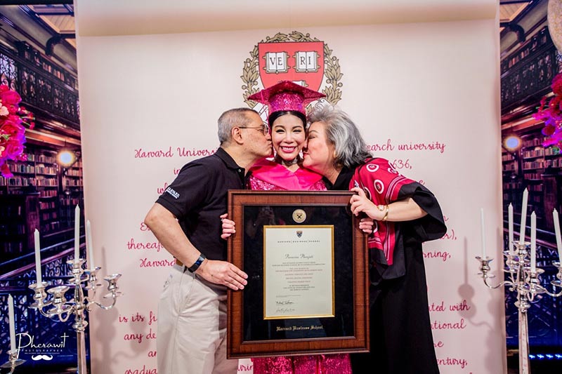 แหวนแหวน ปวริศา