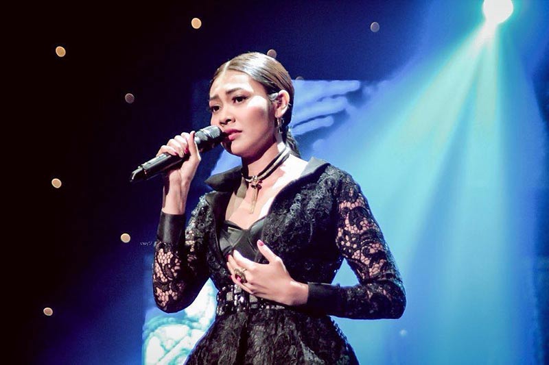 แก้ม วิชญาณี