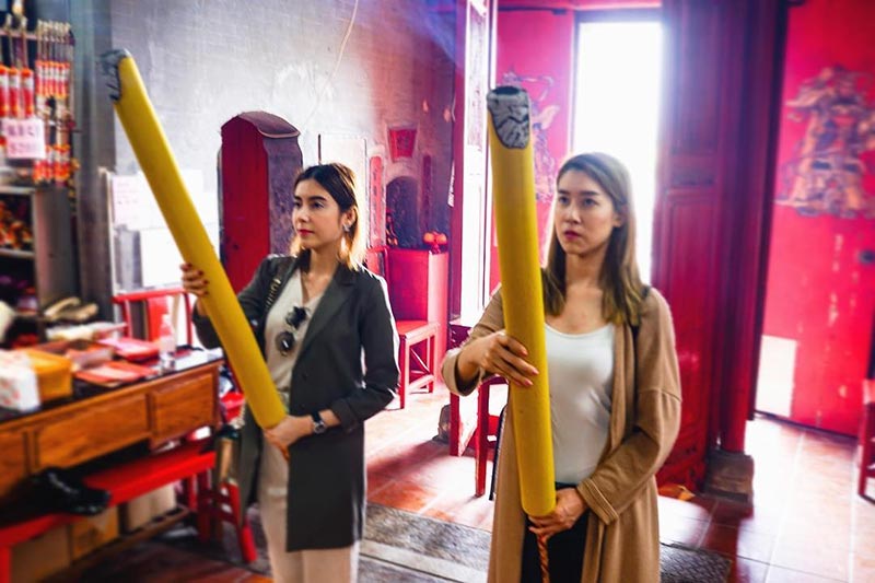 เชียร์ ฑิฆัมพร