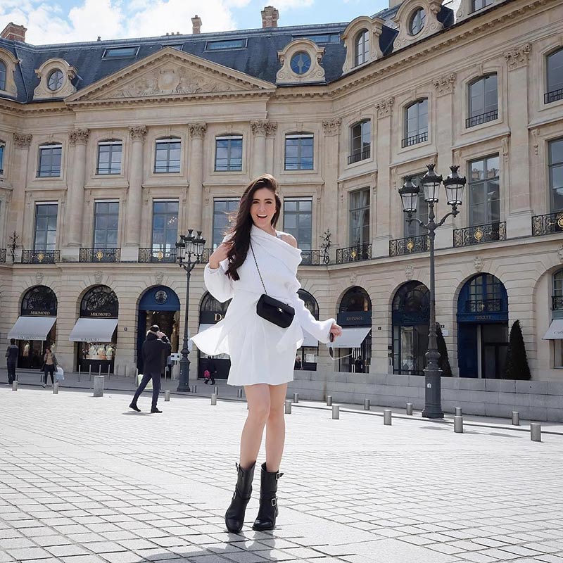 ศรีริต้า กรณ์ ณรงค์เดช