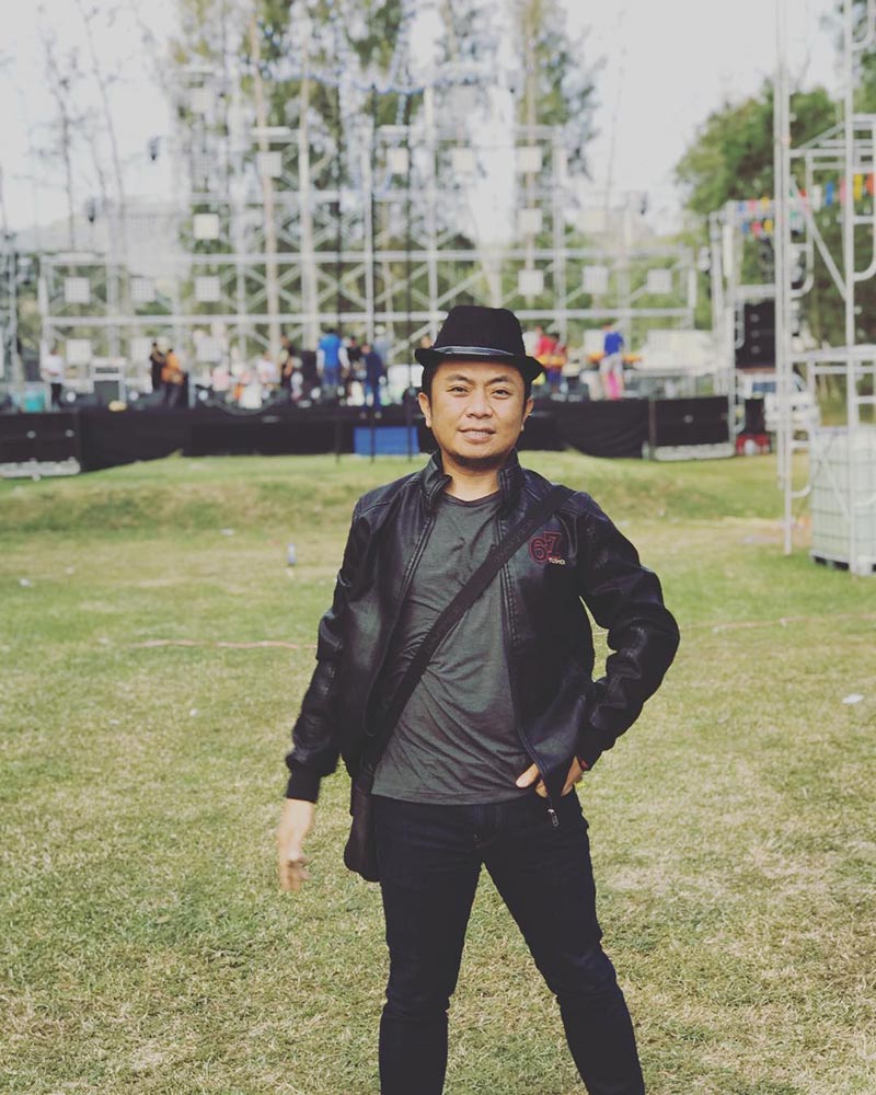 อี๊ด โปงลางสะออน แต่งงาน