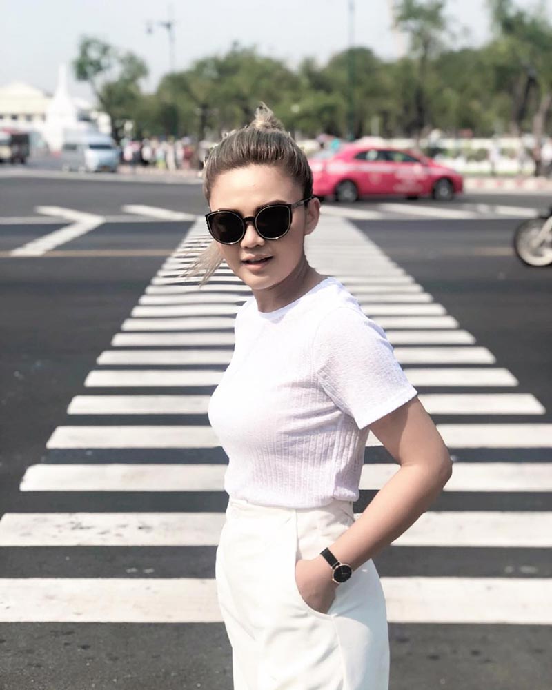 ตั๊กแตน เพชร สหรัตน์