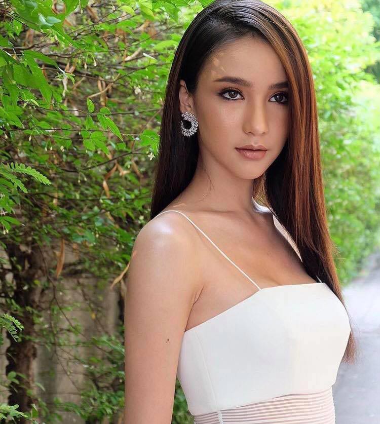 โยชิ รินรดา 