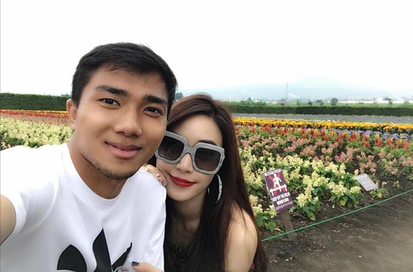 เมย์ เจ เลิกกัน