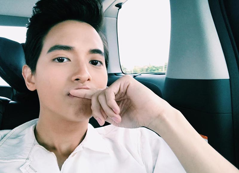 เจมส์ จิรายุ