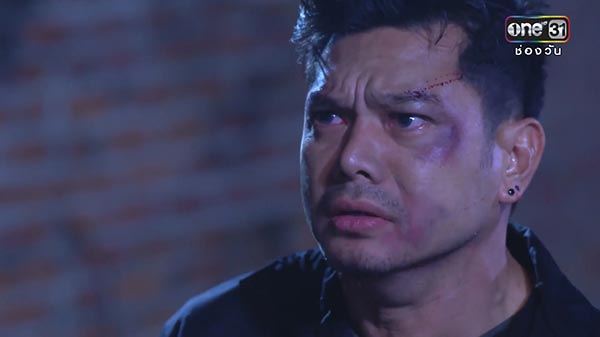 ละครล่า